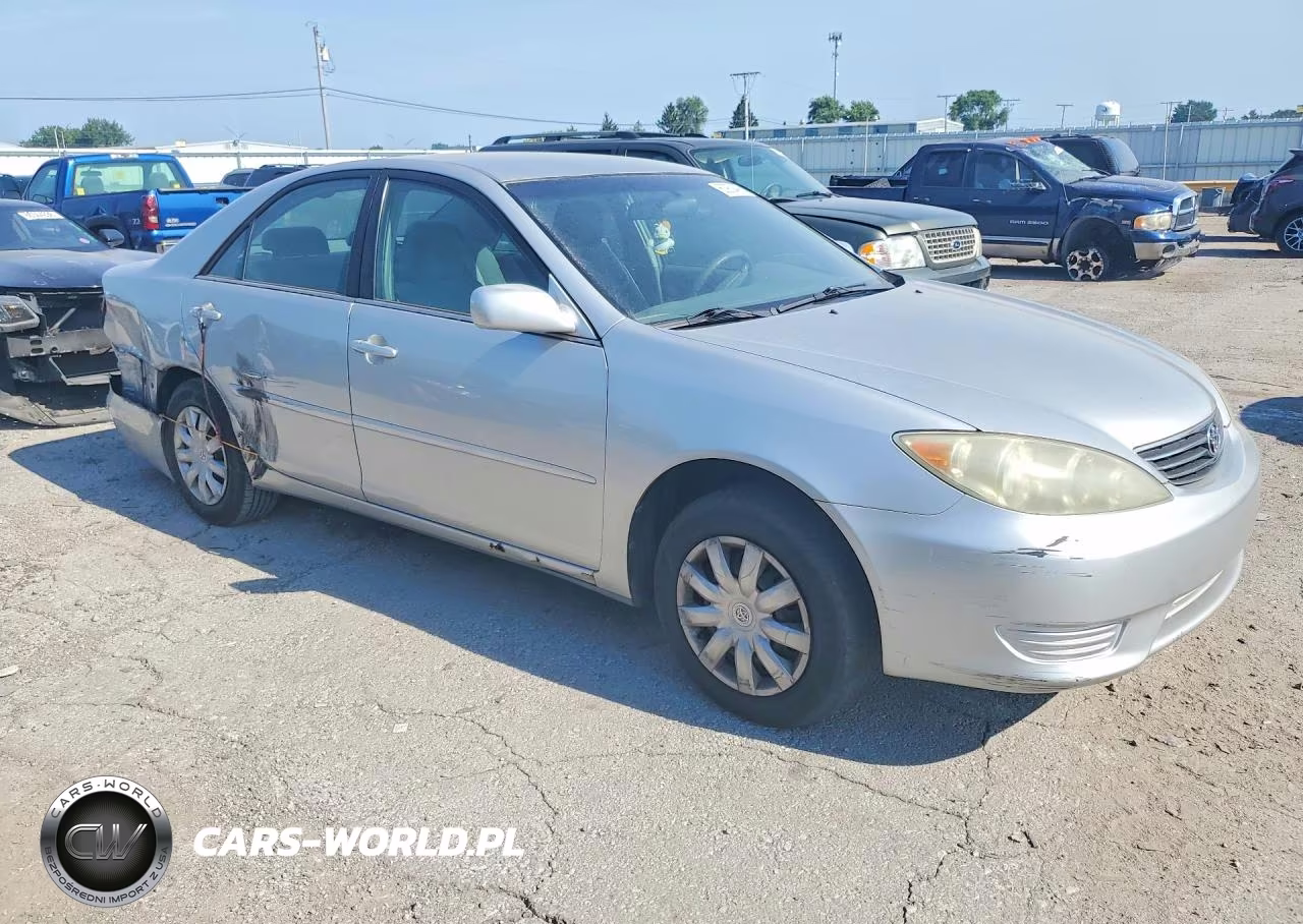 2006 Toyota Camry Le VIN:4T1BE32K26U123760 - 4