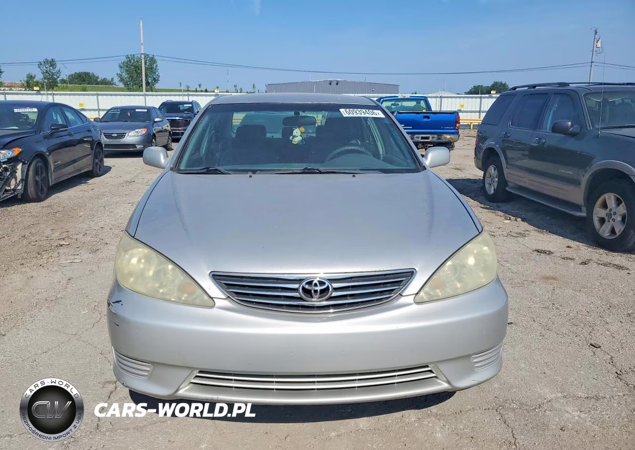 2006 Toyota Camry Le VIN:4T1BE32K26U123760 - 5