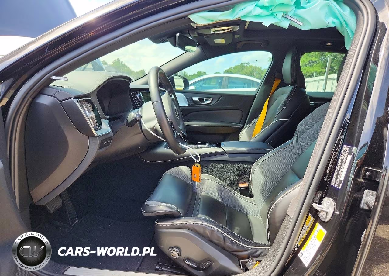 2023 Volvo S60 Polestar Engineered VIN:7JRH60FP0PG254753 - 7