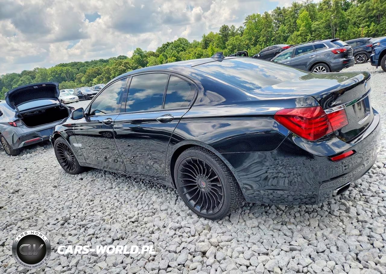 2013 BMW 750 Xi VIN:WBAYB6C57DD223560 - 2