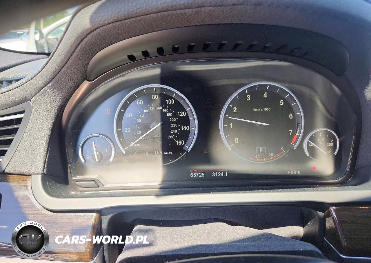 2013 BMW 750 Xi VIN:WBAYB6C57DD223560 - 9