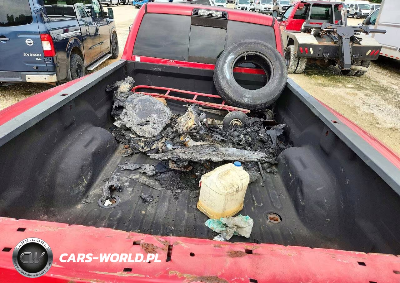 2015 Ram 3500 Slt VIN:3C63RPHL2FG645058 - 10
