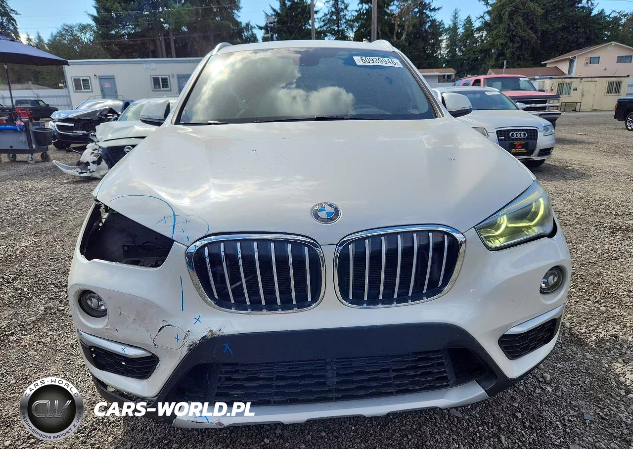 2018 BMW X1 xDrive28I VIN:WBXHT3C37J5K23774 - 5