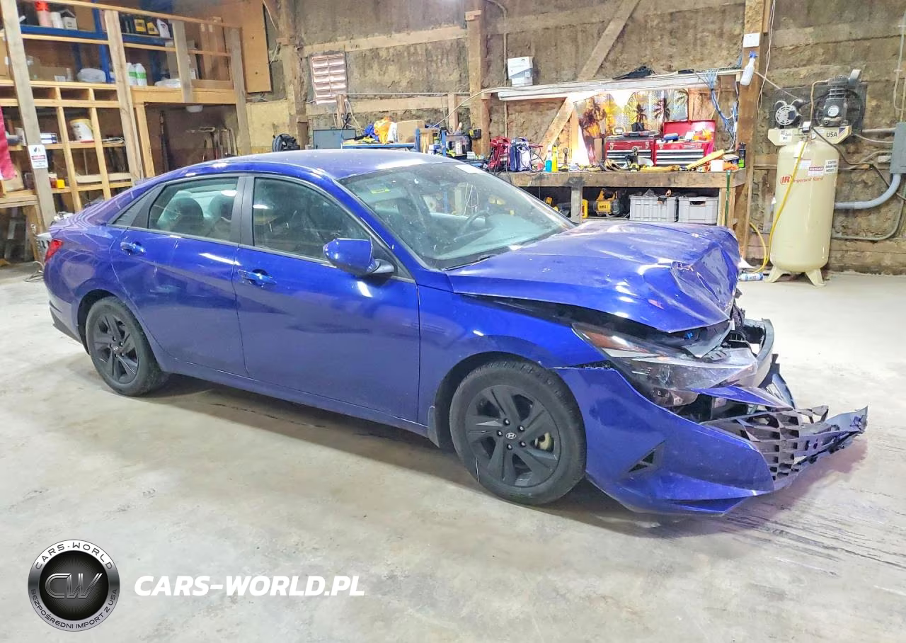 2022 Hyundai Elantra Sel VIN:5NPLM4AG0NH078132 - 4