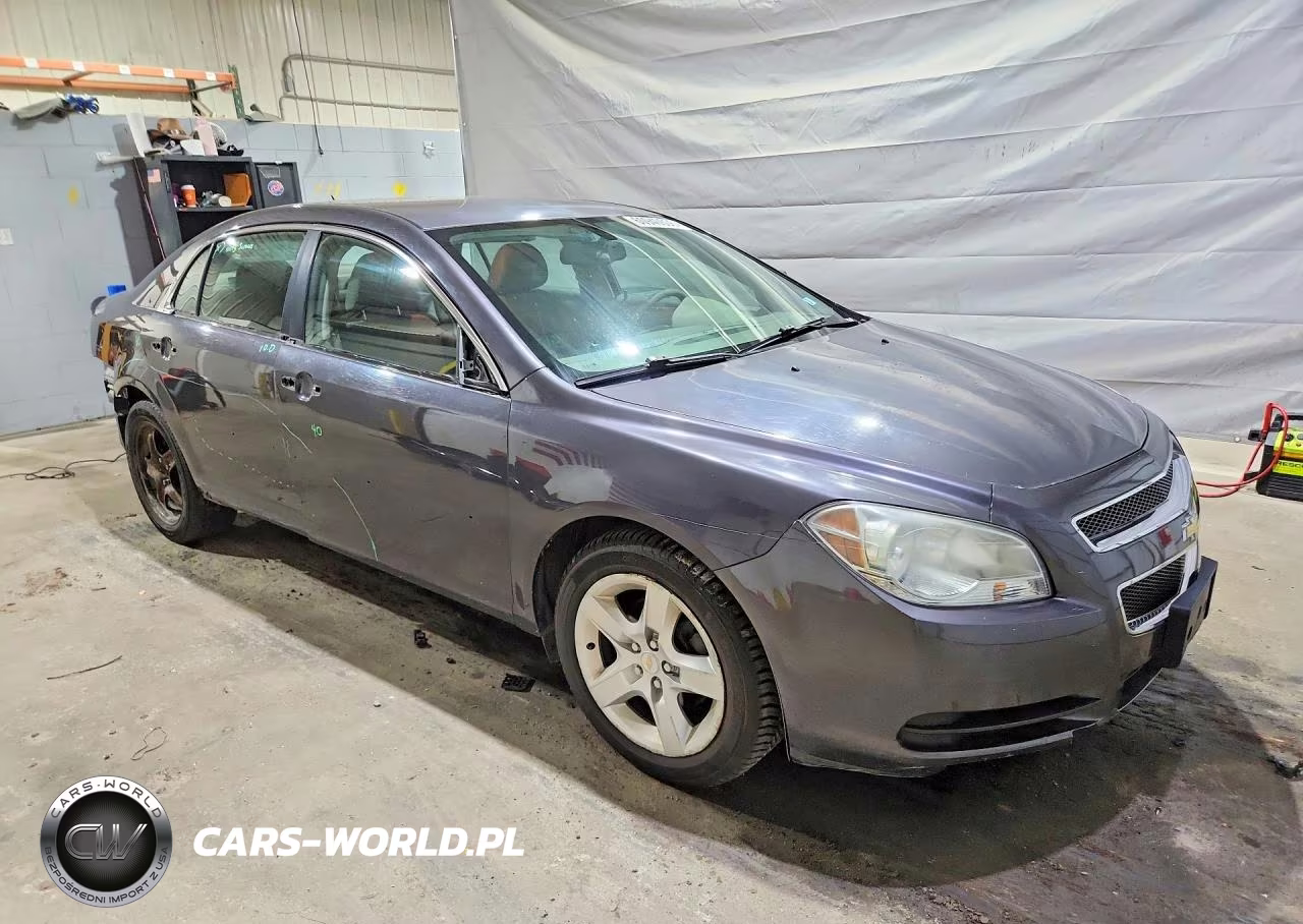 2010 Chevrolet Malibu Ls VIN:1G1ZB5EB8AF267032 - 4