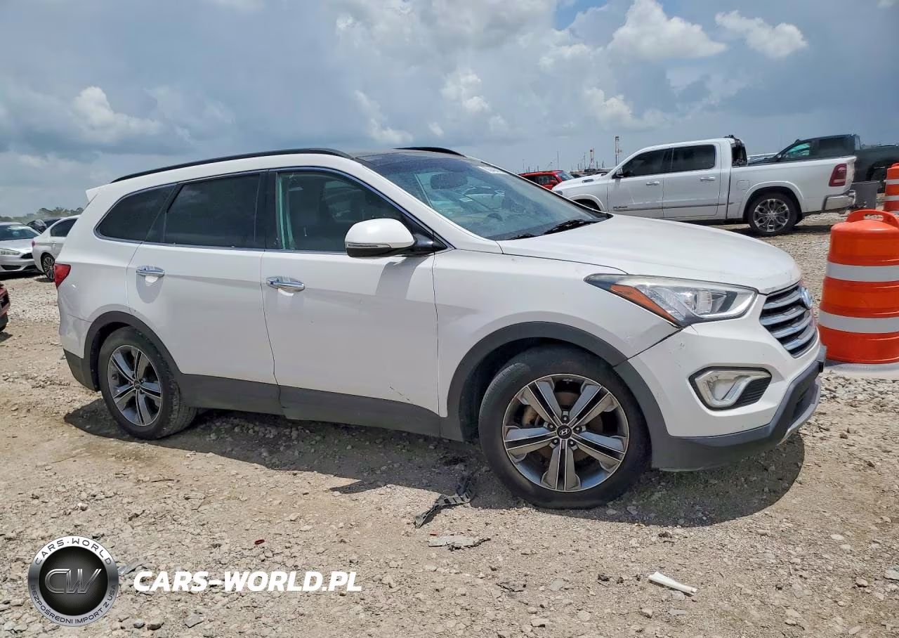2016 Hyundai Santa Fe Limited VIN:KM8SR4HF8GU132503 - 4