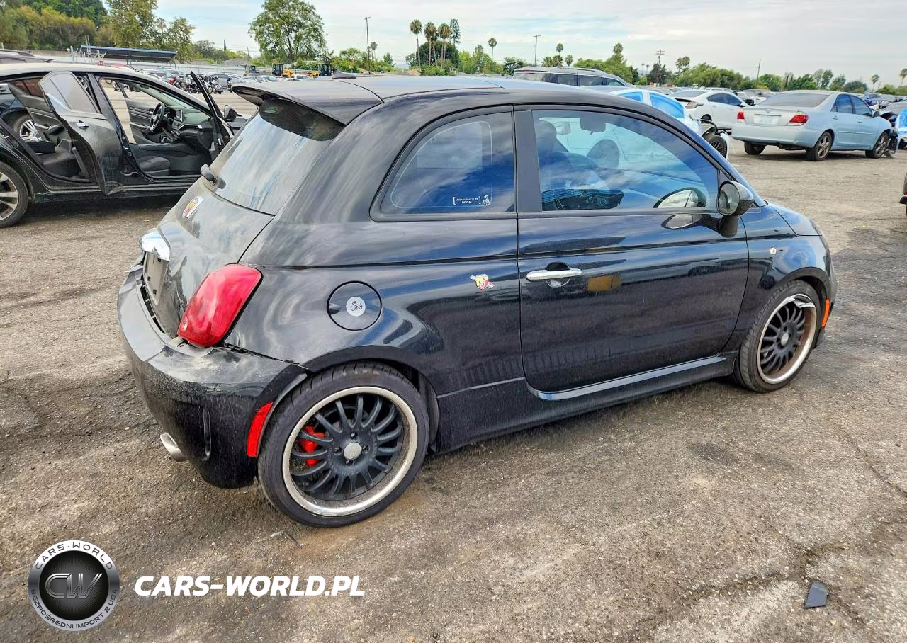 2012 Fiat 500 Abarth VIN:3C3CFFFH5CT382212 - 3
