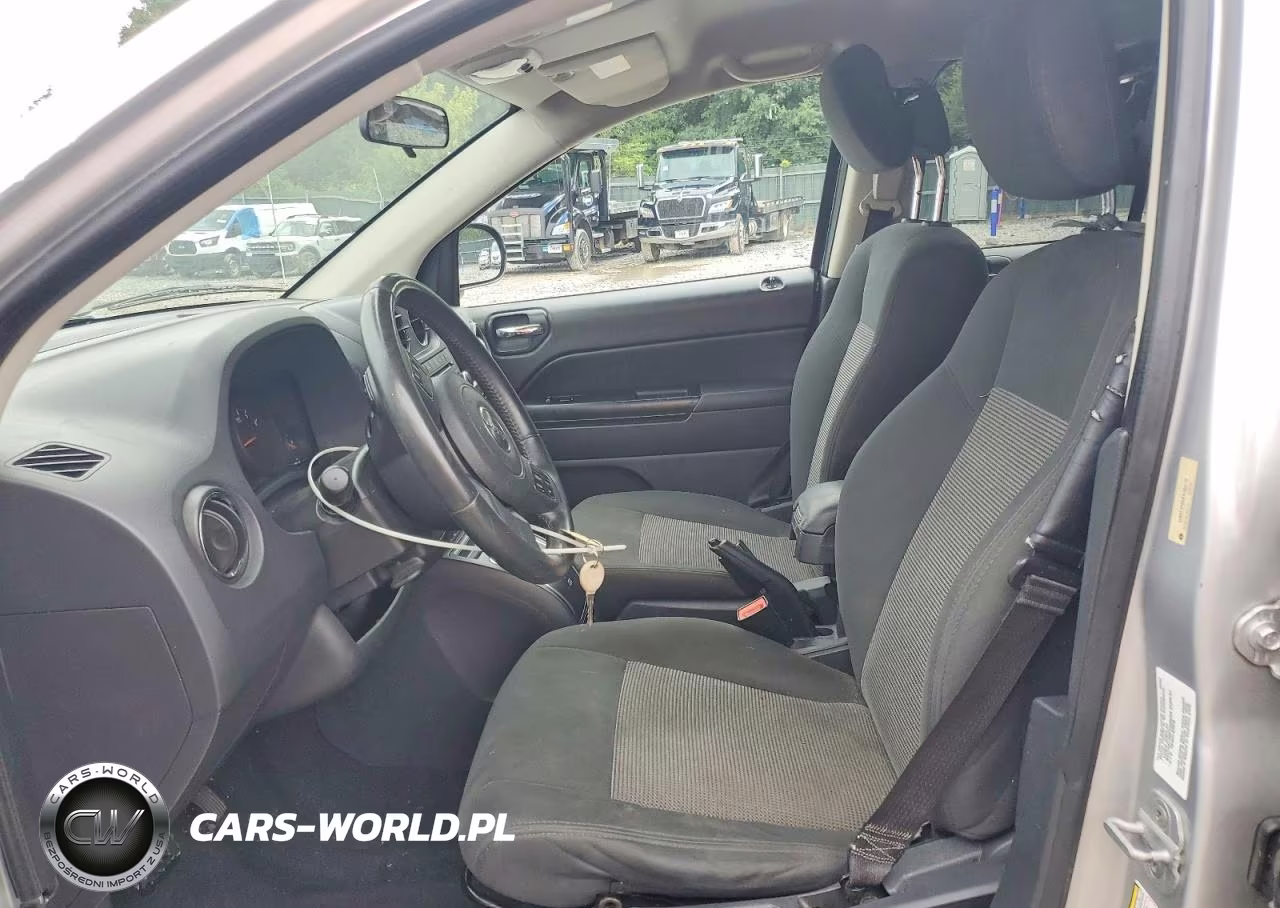 2011 Jeep Compass Sport VIN:1J4NT1FA8BD165772 - 7
