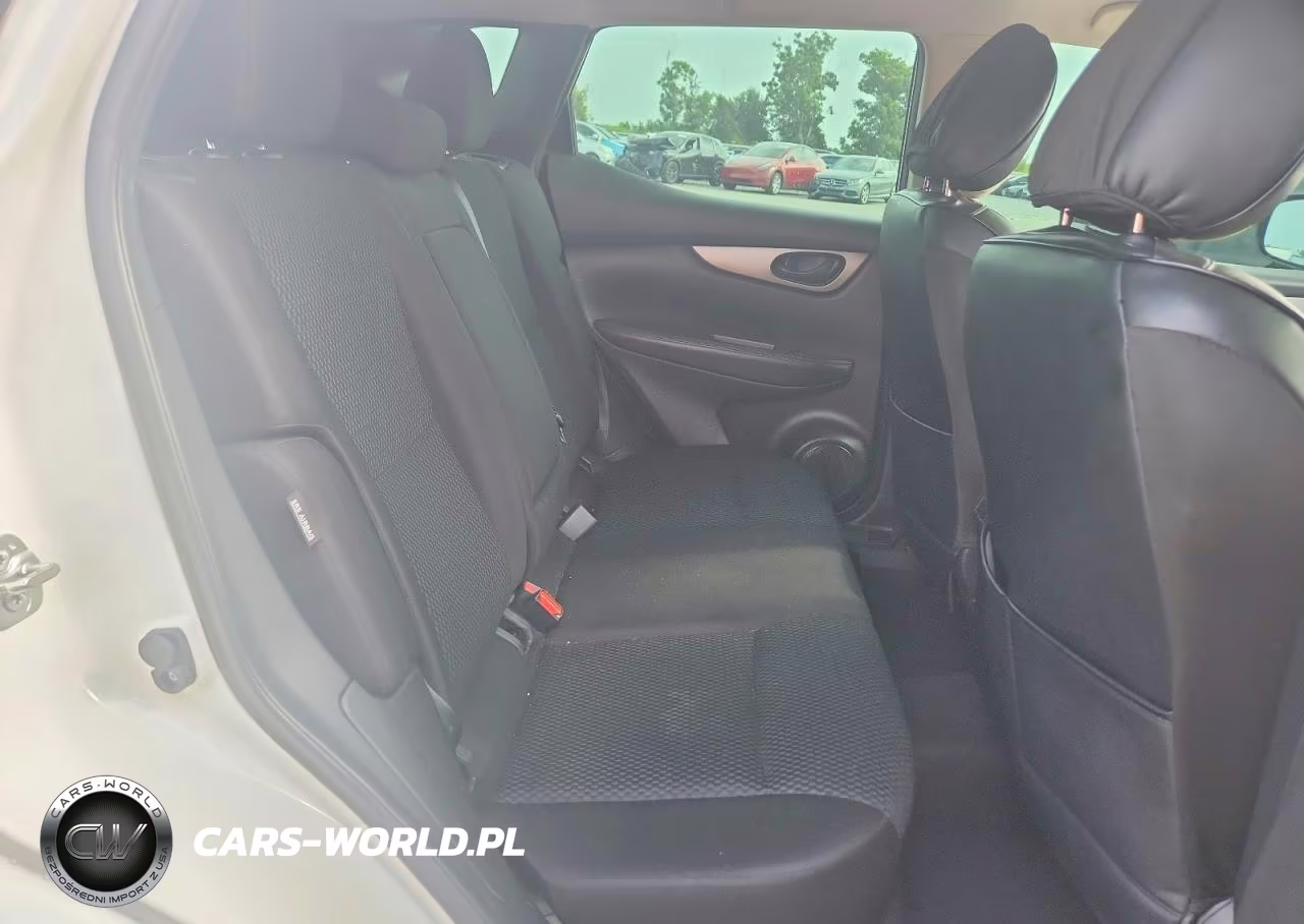 2021 Nissan Rogue Sport S VIN:JN1BJ1AV9MW313155 - 11