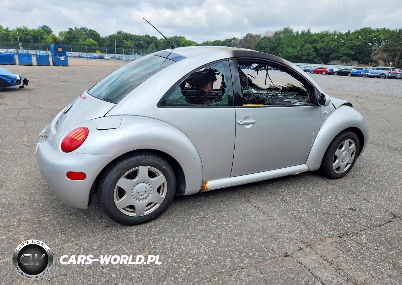 2001 Volkswagen New Beetle Glx VIN:3VWDC21C41M402757 - 3