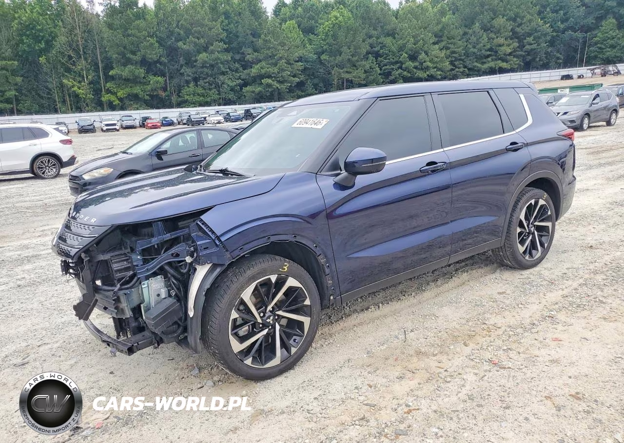 2024 Mitsubishi Outlander Se – zdjęcie 1 z 14