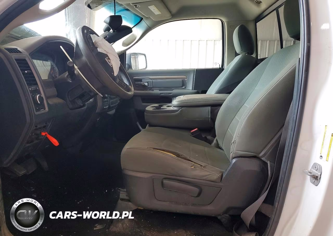 2018 Ram 1500 St VIN:3C6JR7DT2JG140482 - 7