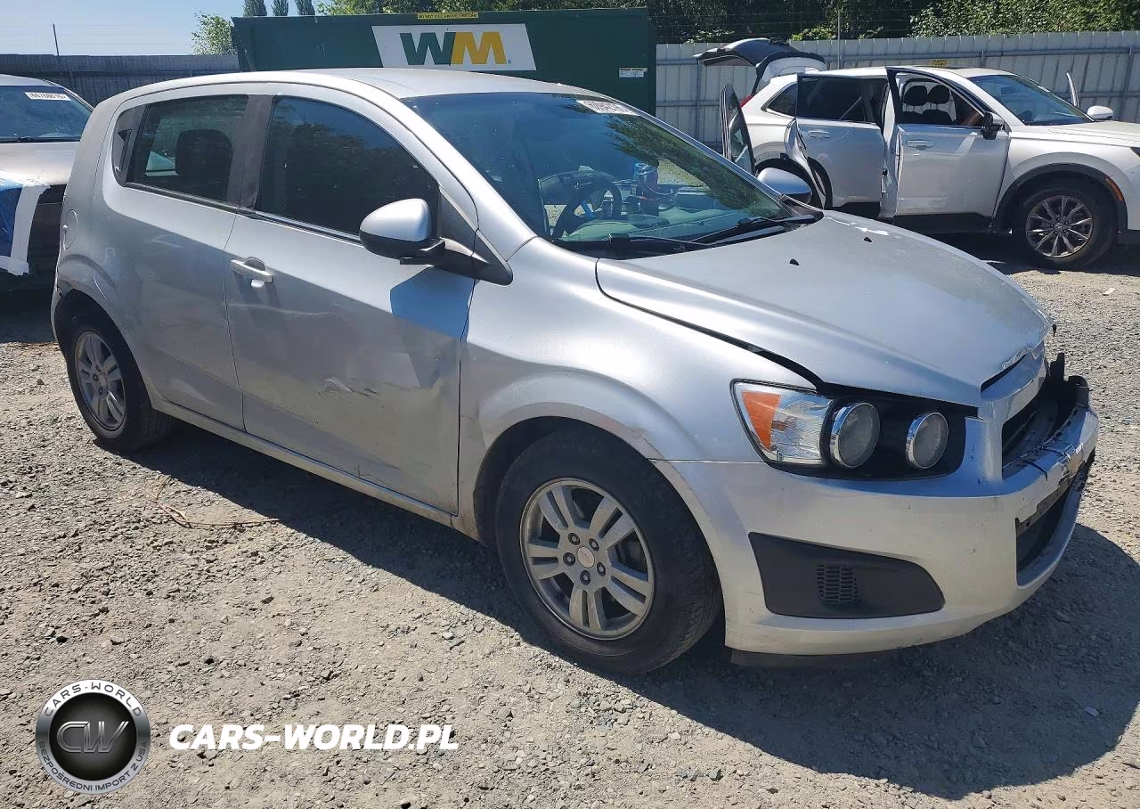 2013 Chevrolet Sonic Lt VIN:1G1JC6SG1D4236804 - 4