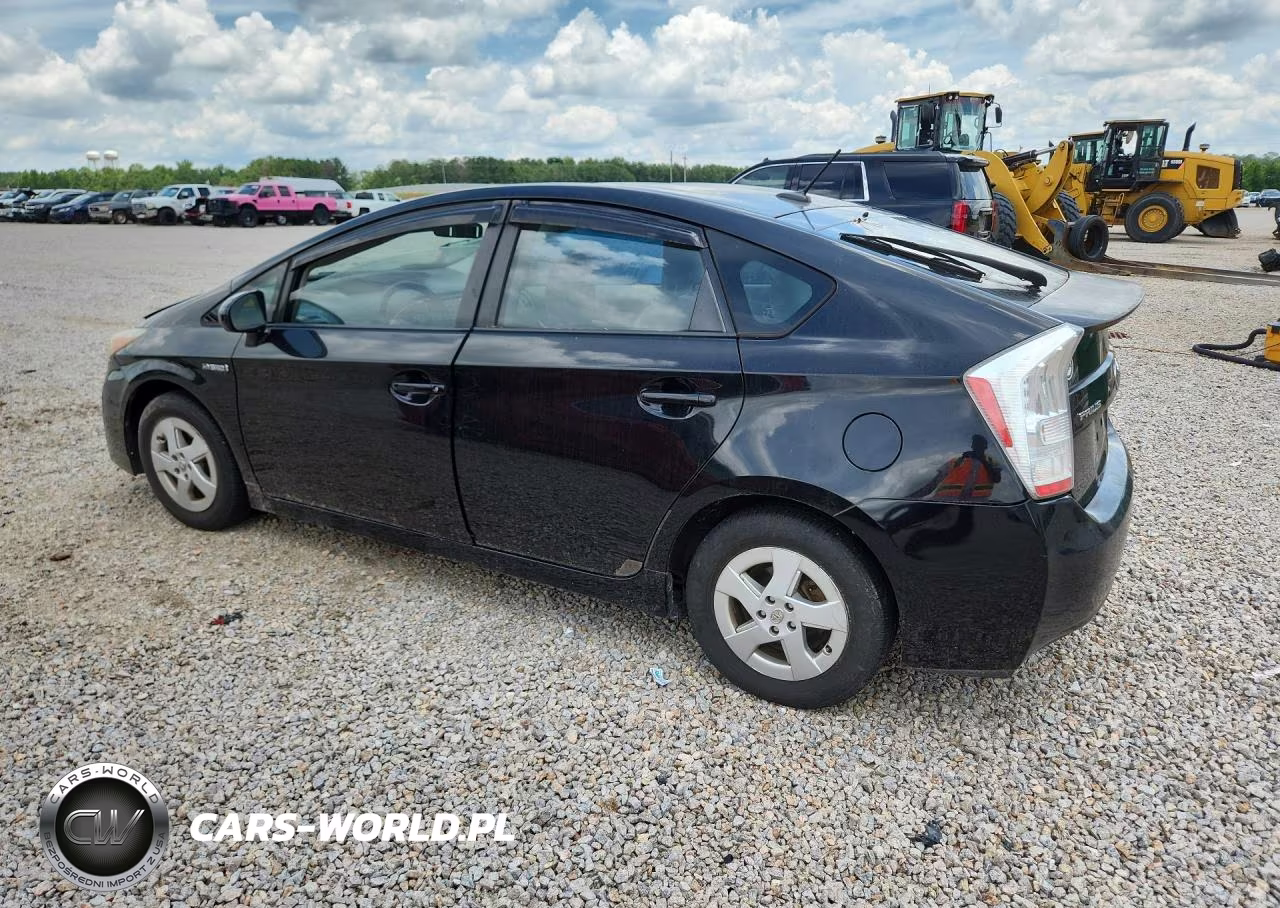 2011 Toyota Prius Two VIN:JTDKN3DU4B0274510 - 2