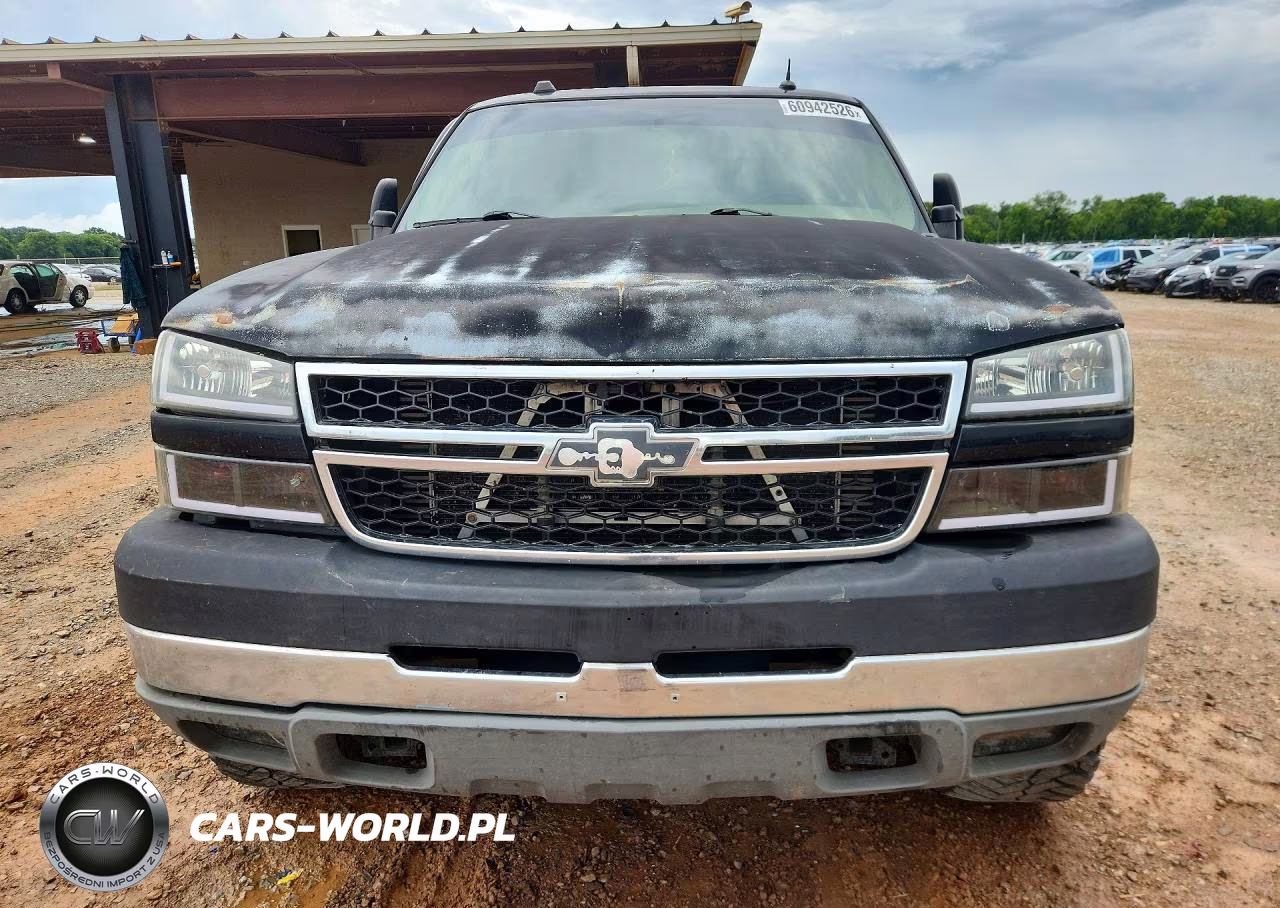 2005 Chevrolet Silverado K2500 Heavy Duty VIN:1GCHK23215F846602 - 5
