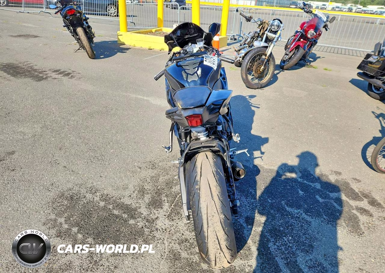 2020 Yamaha Yzf-R6 VIN:JYARJ28E1LA007534 - 4