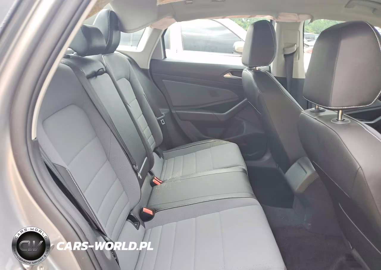 2025 Volkswagen Jetta Se VIN:3VW7X7BUXSM090290 - 10