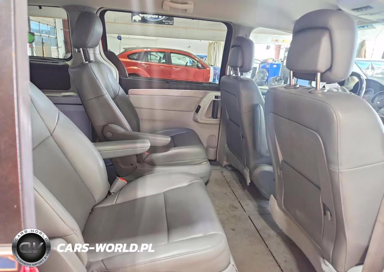 2012 Volkswagen Routan Se VIN:2C4RVABG7CR276680 - 11