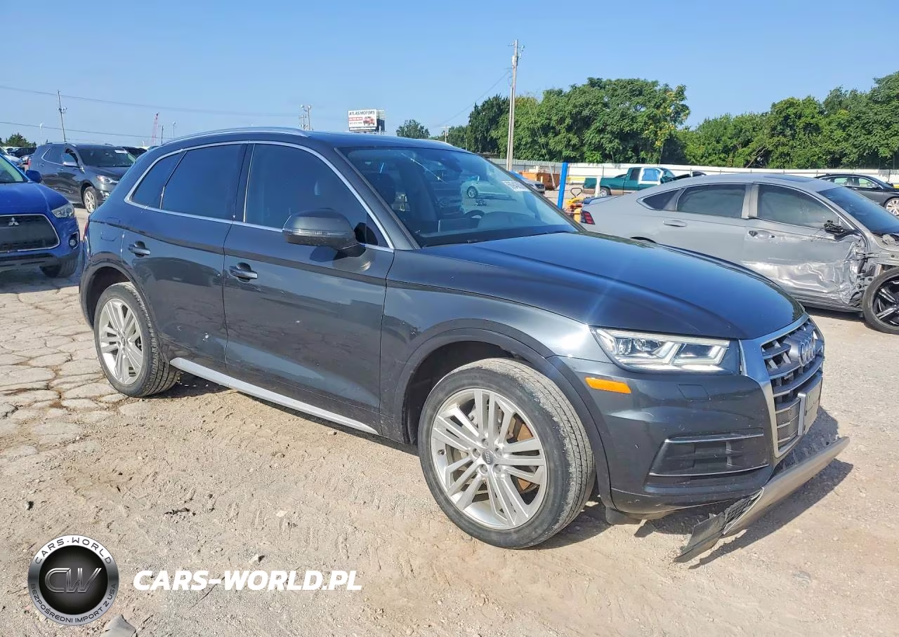 2018 Audi Q5 Premium Plus VIN:WA1BNAFY2J2151533 - 4