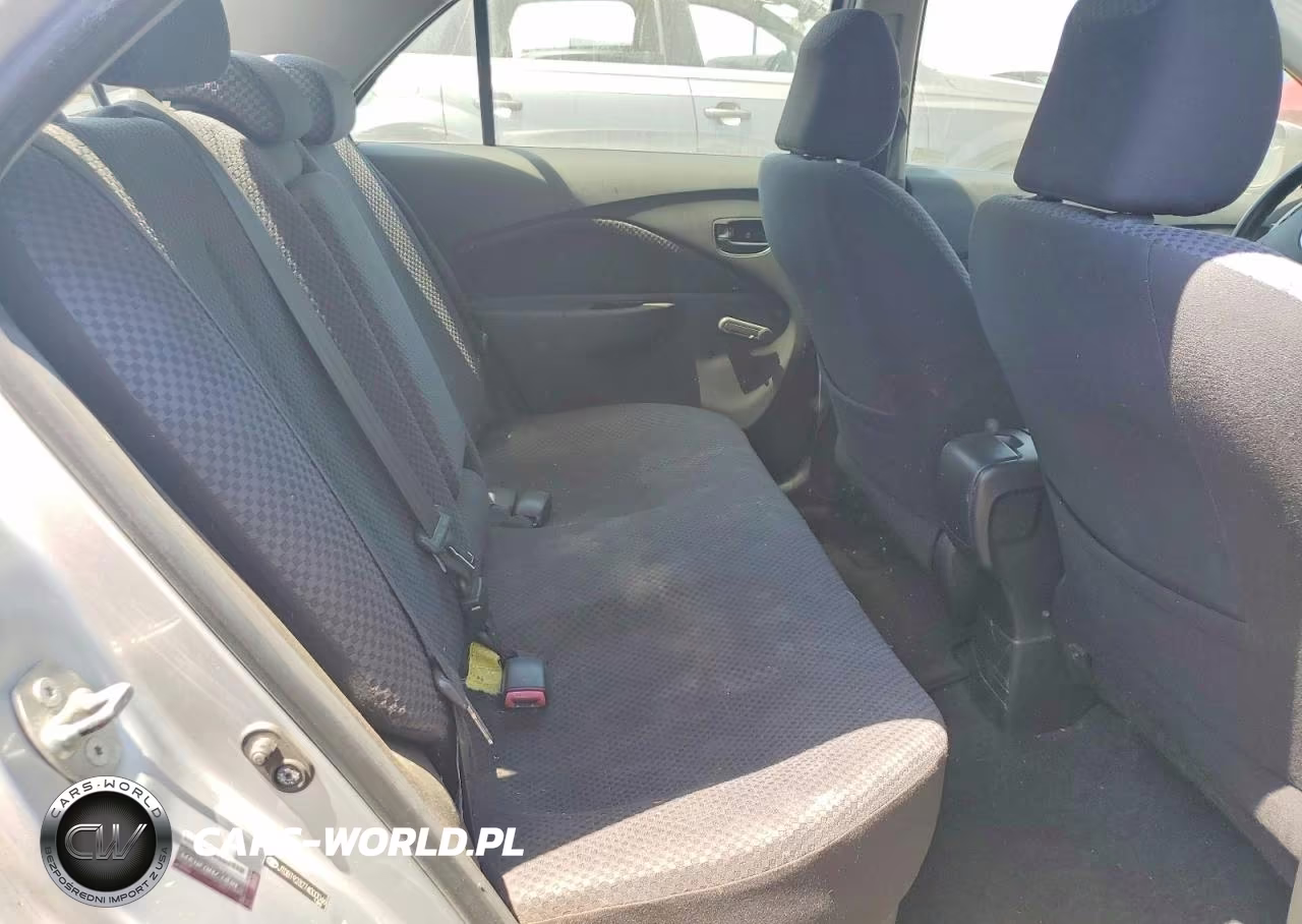 2007 Toyota Yaris Base VIN:JTDBT923274000046 - 10