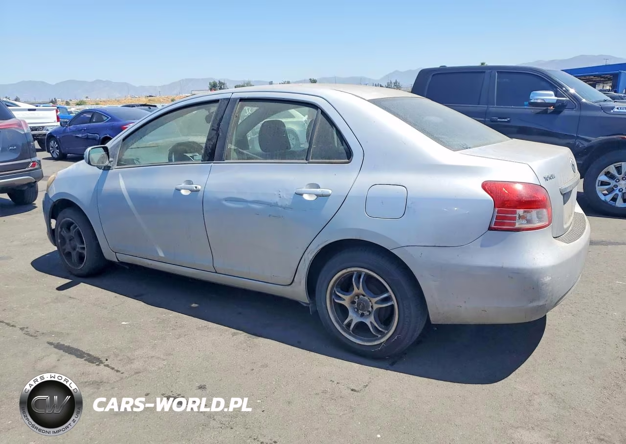 2007 Toyota Yaris Base VIN:JTDBT923274000046 - 2