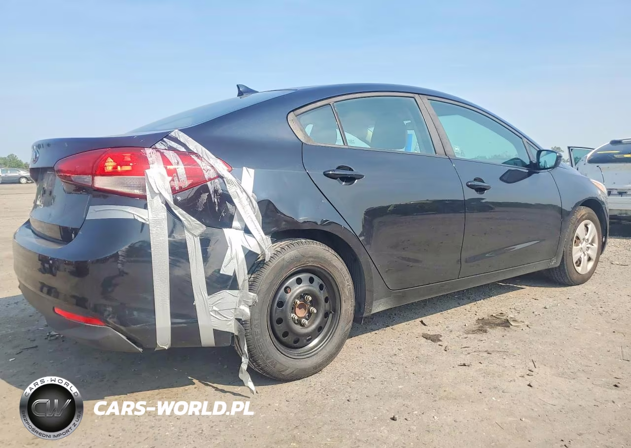 2018 Kia Forte Lx VIN:3KPFK4A7XJE222755 - 3