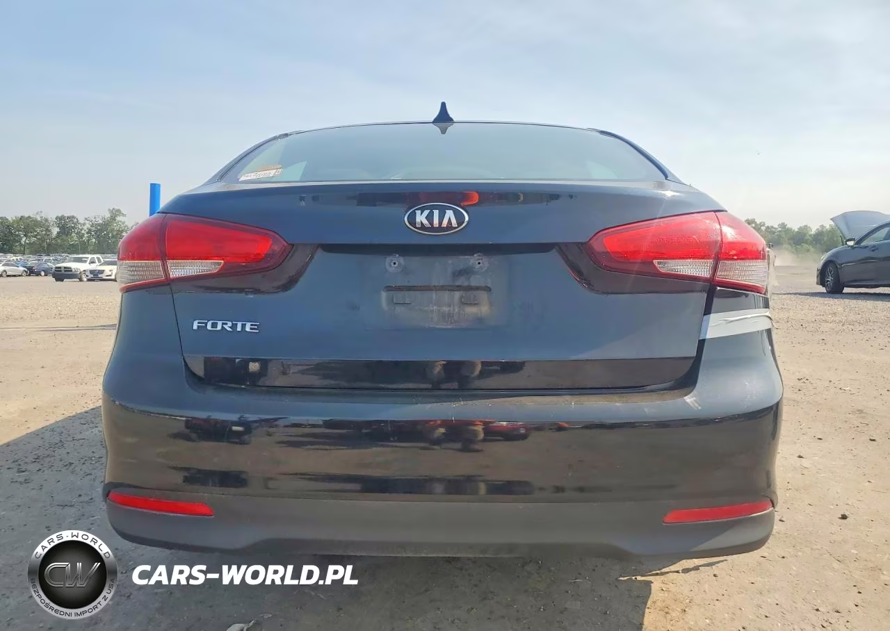 2018 Kia Forte Lx VIN:3KPFK4A7XJE222755 - 6