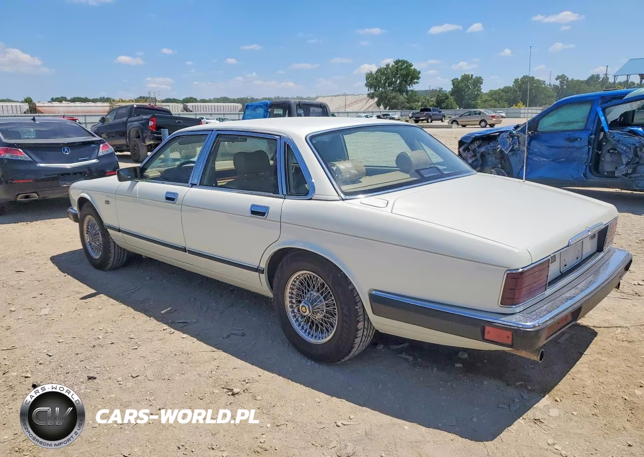 1993 Jaguar Xj6 Sovereign VIN:SAJHW1745PC678558 - 2