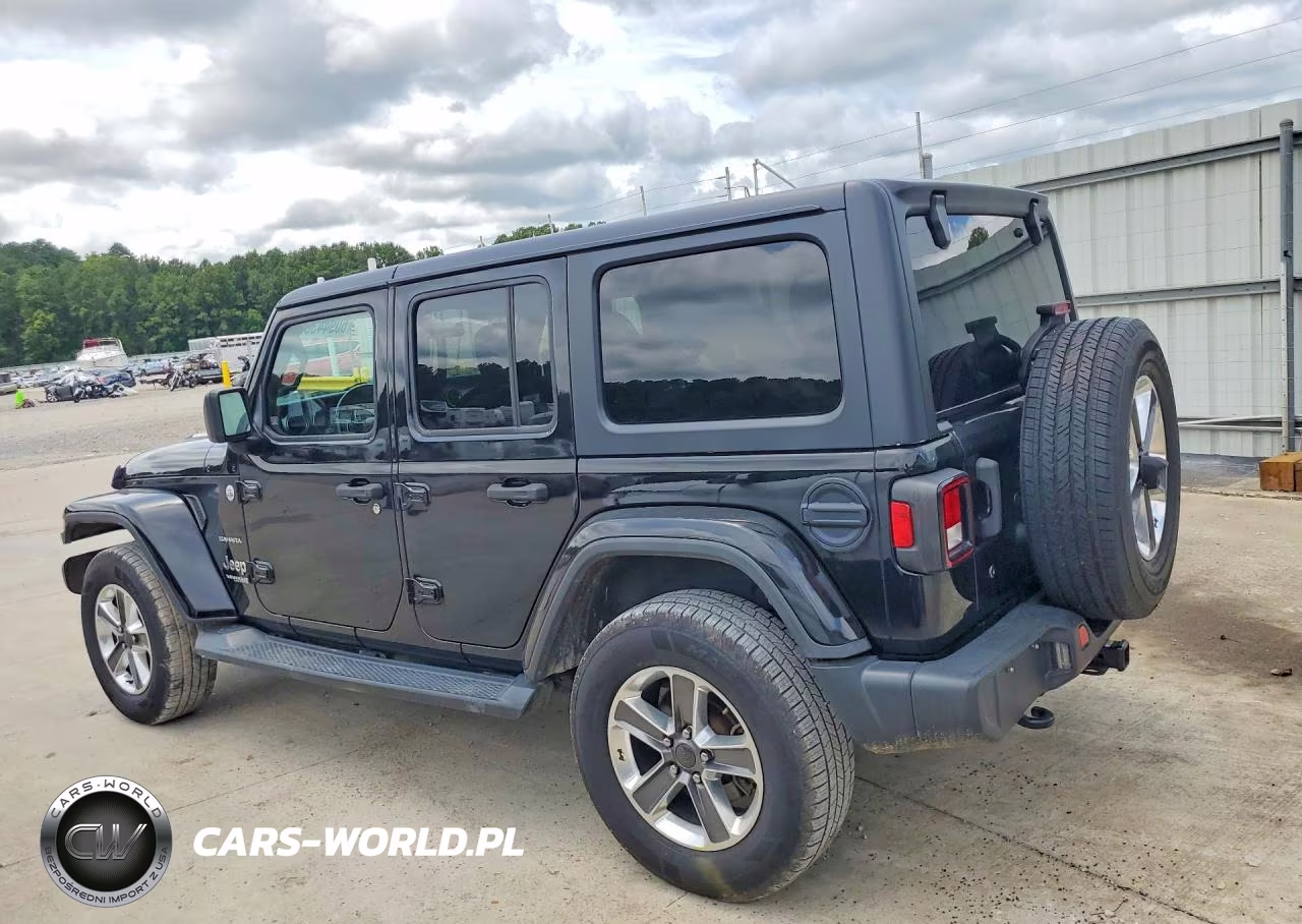 2020 Jeep Wrangler Unlimited Sahara VIN:1C4HJXEN8LW214149 - 2