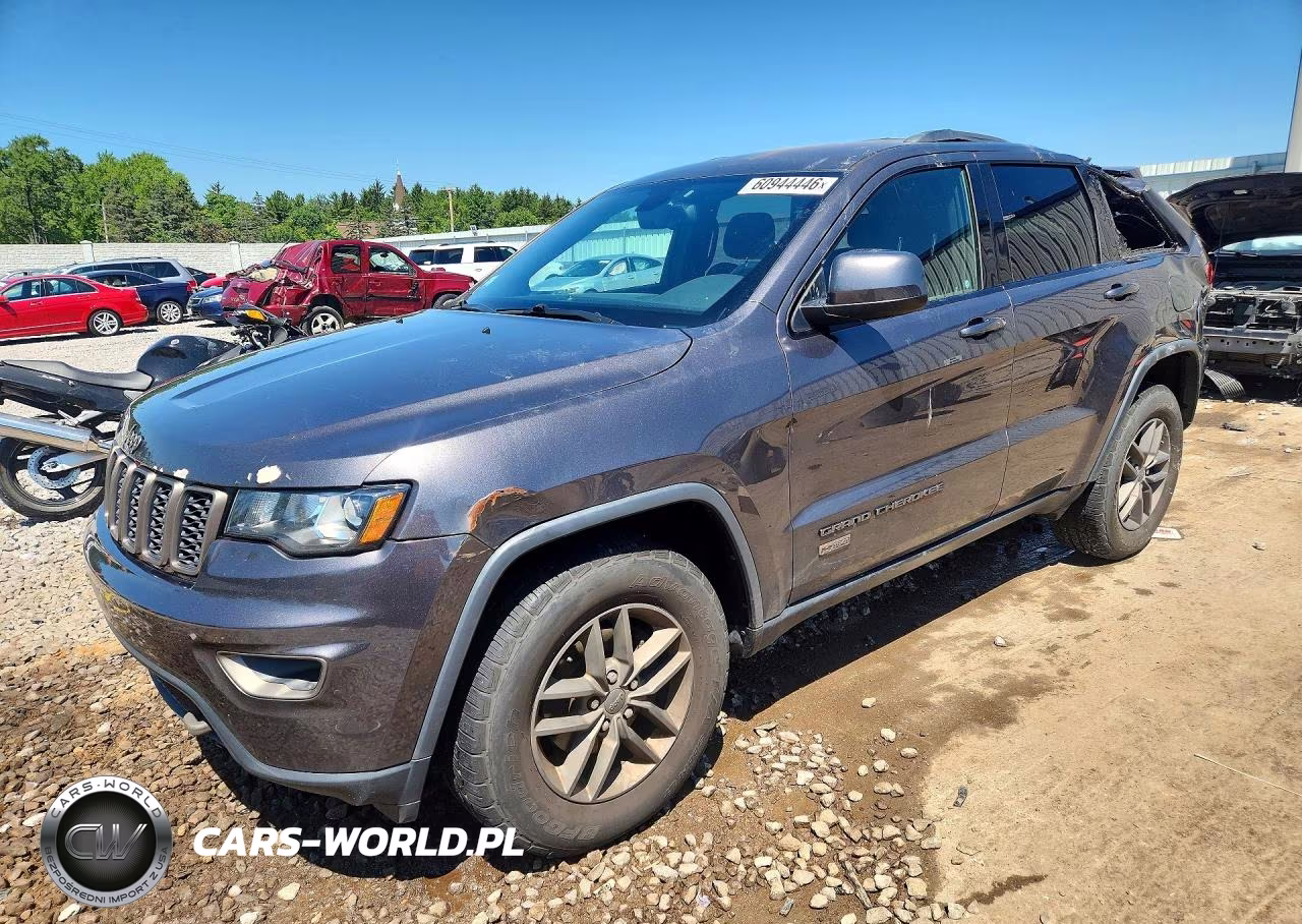 2016 Jeep Grand Cherokee Laredo – zdjęcie 1 z 13