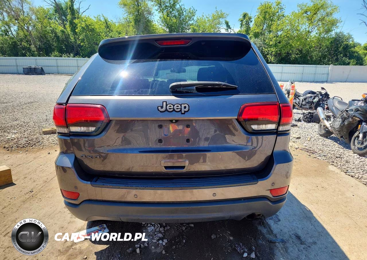 2016 Jeep Grand Cherokee Laredo VIN:1C4RJFAG7GC451292 - 6