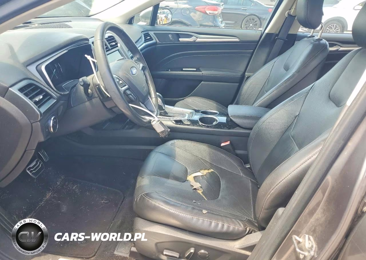 2013 Ford Fusion Titanium VIN:3FA6P0D97DR315324 - 7
