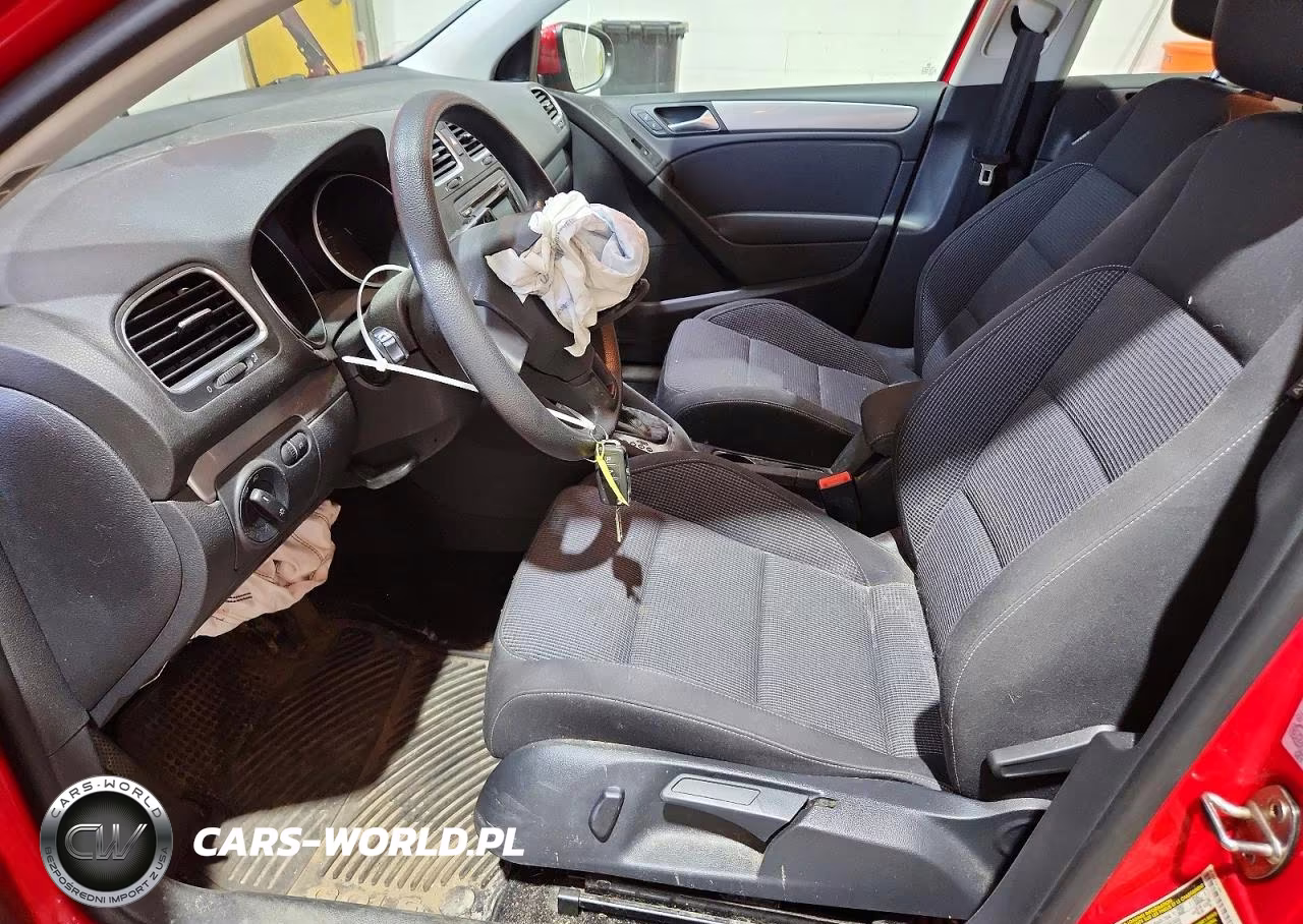 2014 Volkswagen Golf VIN:WVWDB7AJ0EW000614 - 7