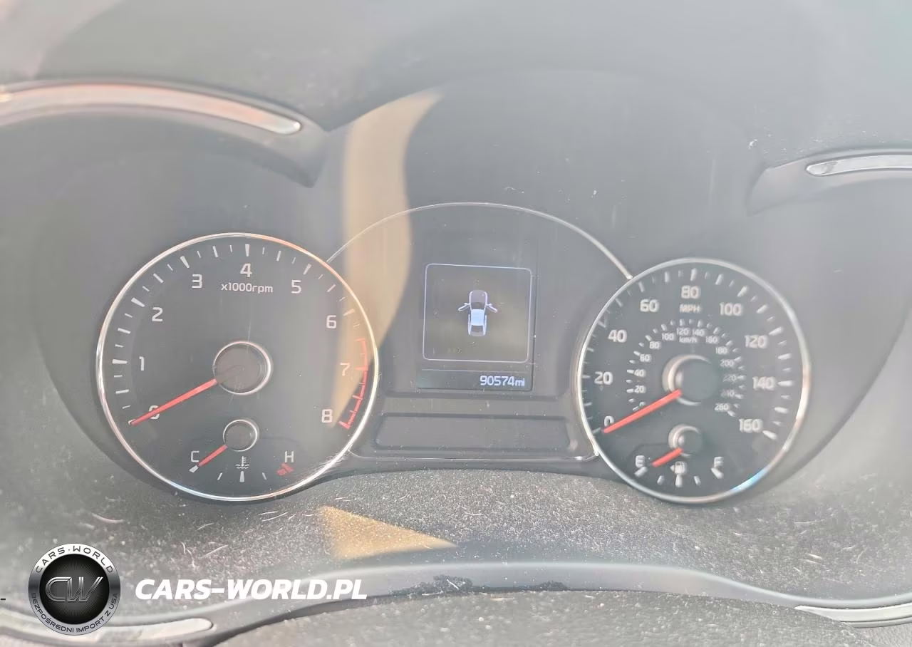 2018 Kia Forte Lx VIN:3KPFL4A70JE248794 - 9