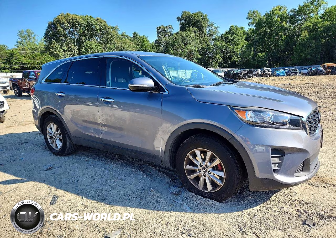 2020 Kia Sorento S VIN:5XYPG4A50LG614654 - 4