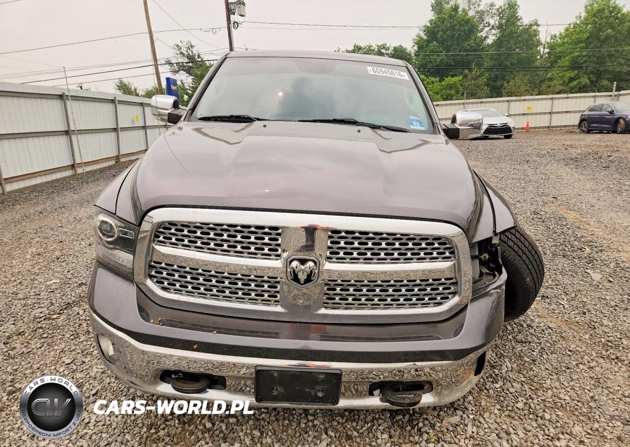 2016 Ram 1500 Laramie VIN:1C6RR7NT8GS418143 - 5