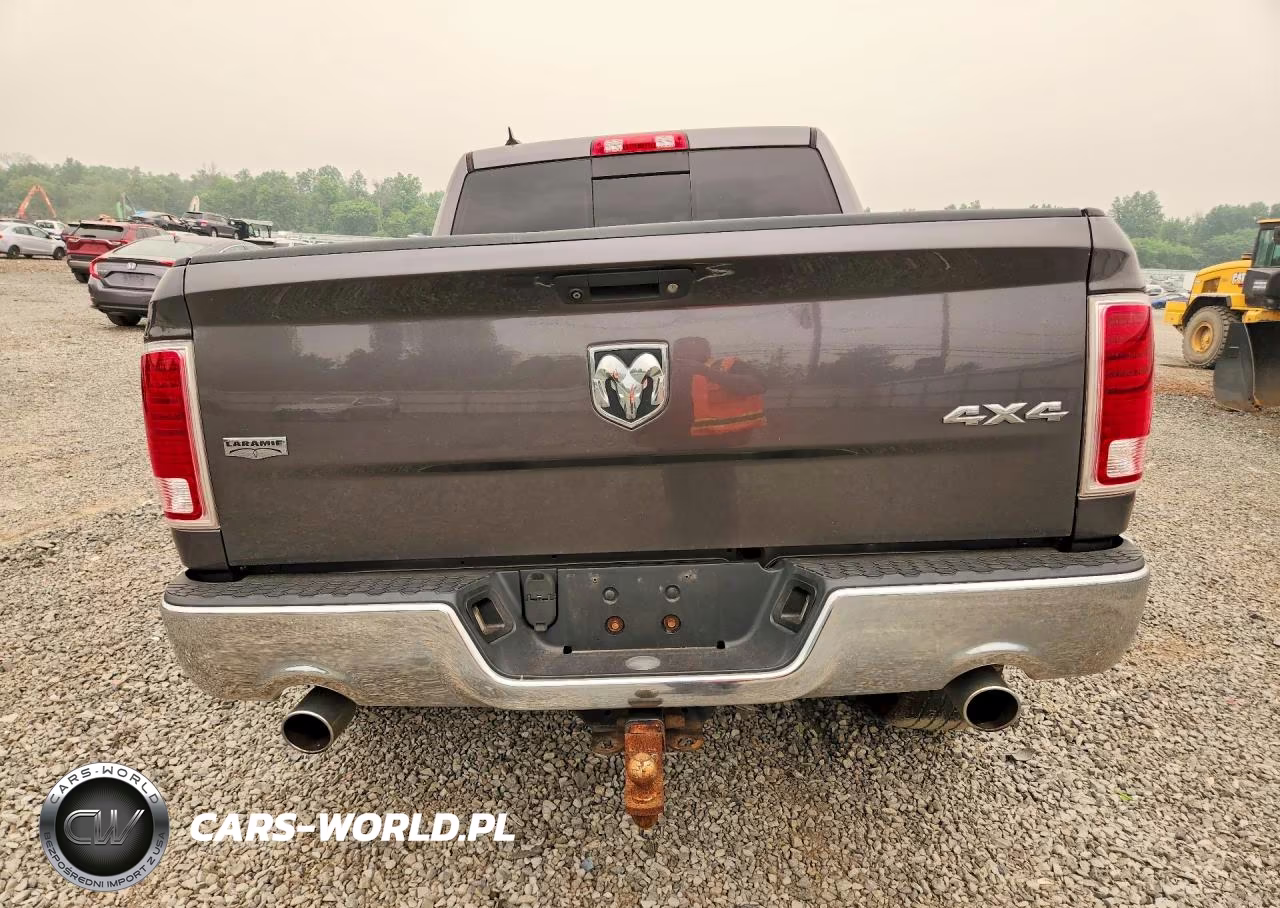 2016 Ram 1500 Laramie VIN:1C6RR7NT8GS418143 - 6