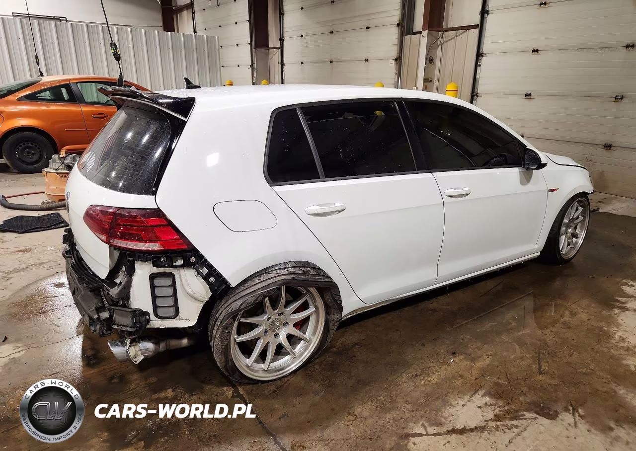 2019 Volkswagen Gti S VIN:3VW5T7AU1KM020455 - 3