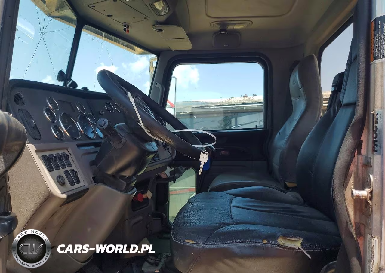 2013 Peterbilt 386 Semi Truck VIN:1XPHDPX0DD194476 - 7