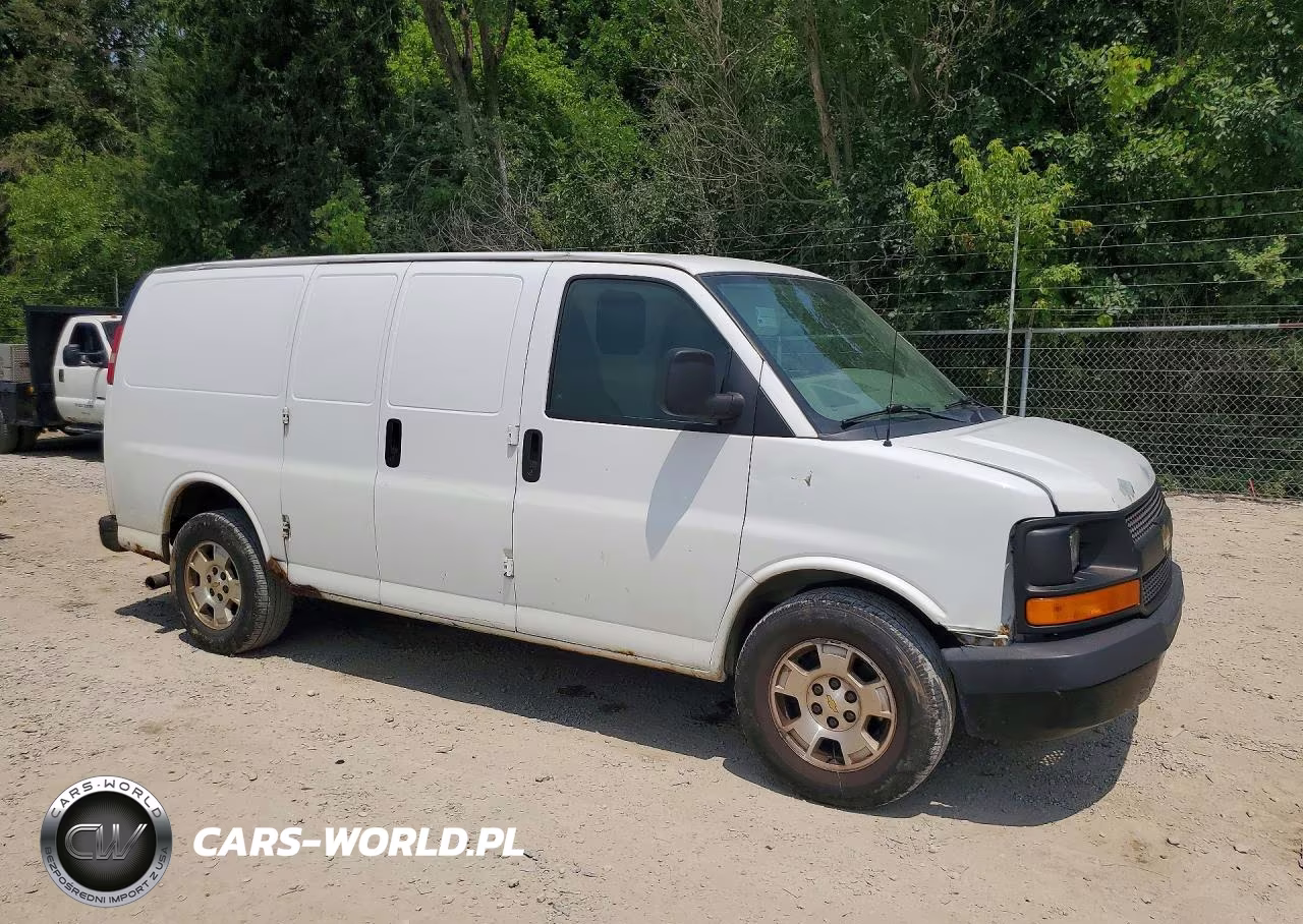 2012 Chevrolet Express 1500 Cargo Delivery Van VIN:1GCSGAFX2C1114322 - 4