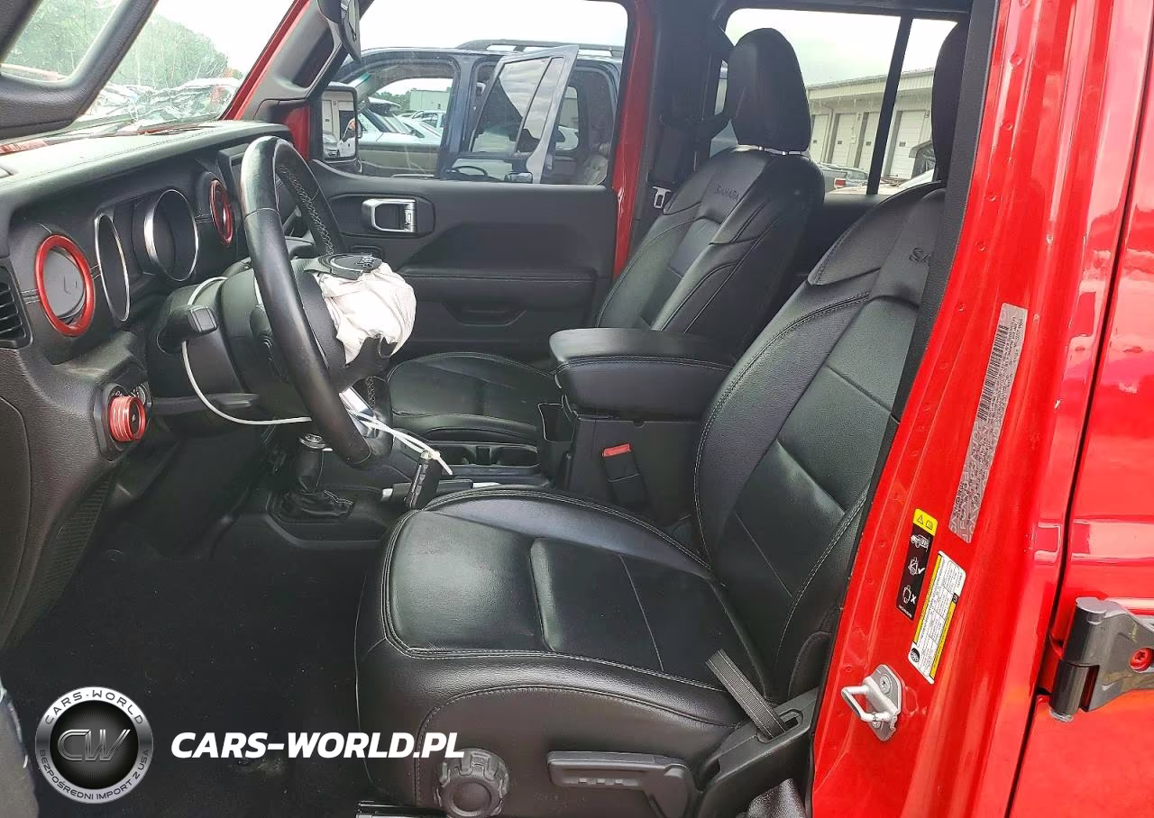 2020 Jeep Wrangler Unlimited Sahara VIN:1C4HJXEN6LW218927 - 7