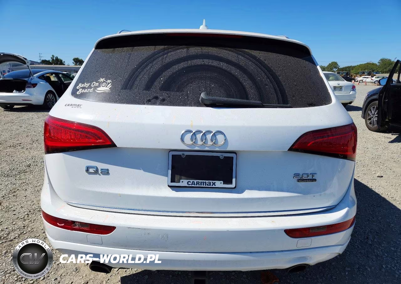 2015 Audi Q5 Premium VIN:WA1CFAFP1FA138990 - 6