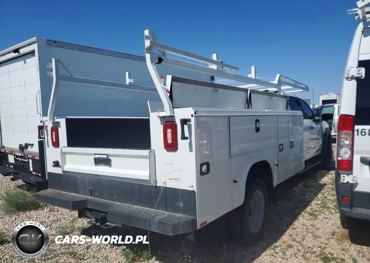 2024 Ford F550 Super Duty VIN:1FD0W5GT3REG02334 - 3