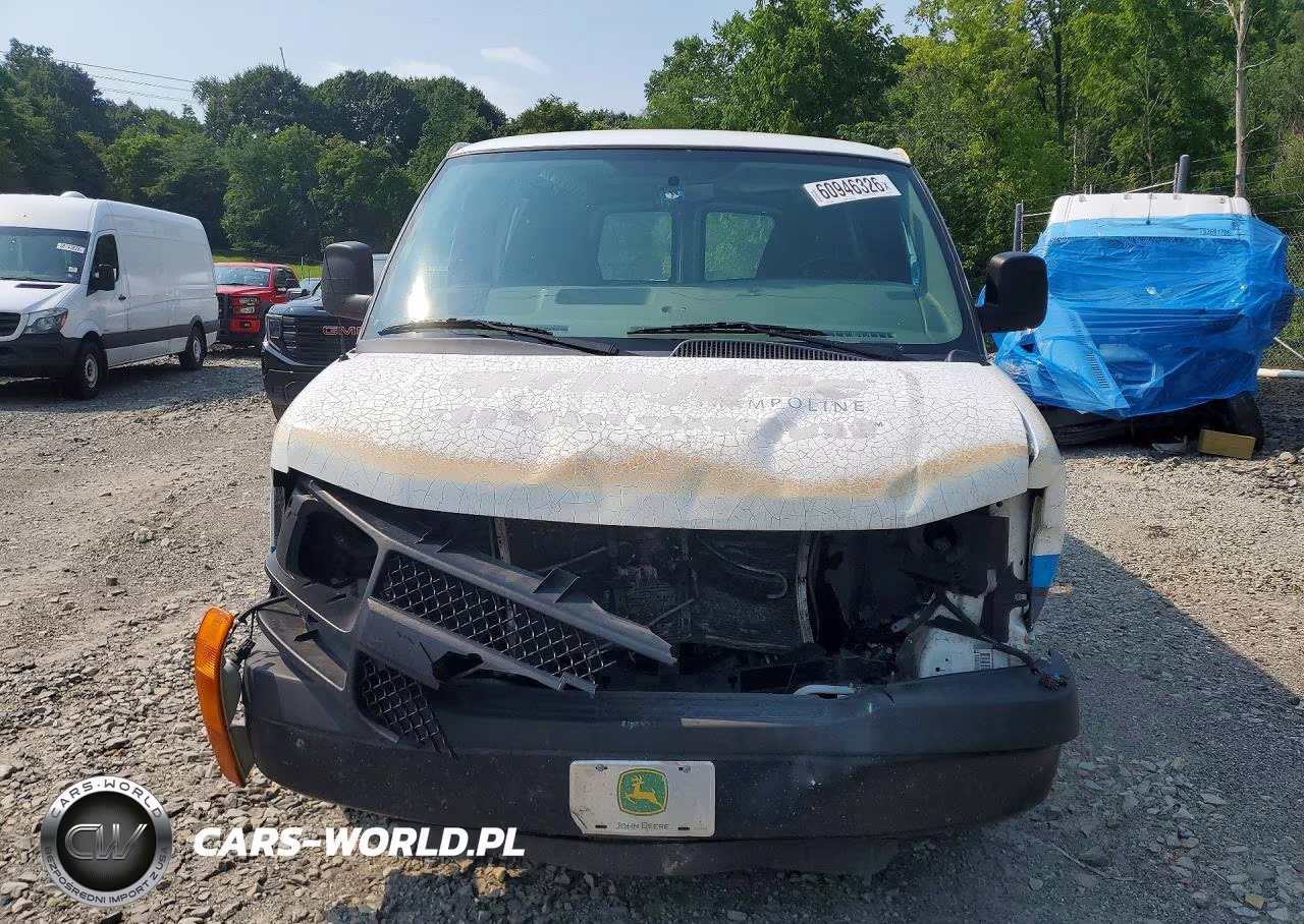 2014 Chevrolet Express 2500 Cargo Delivery Van VIN:1GCWGFCA1E1213621 - 5