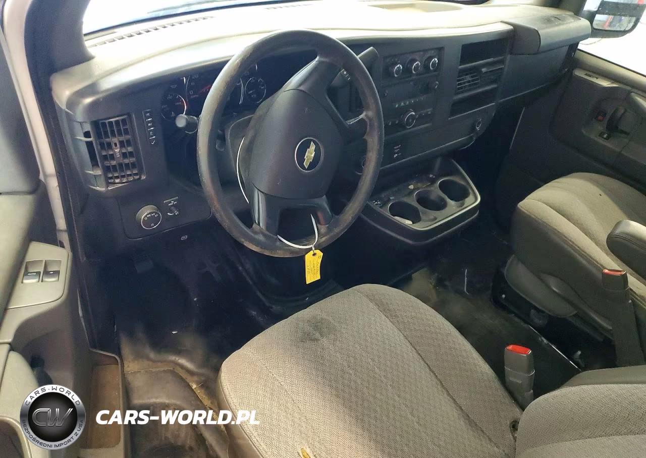 2014 Chevrolet Express 2500 Cargo Delivery Van VIN:1GCWGFCA1E1213621 - 8
