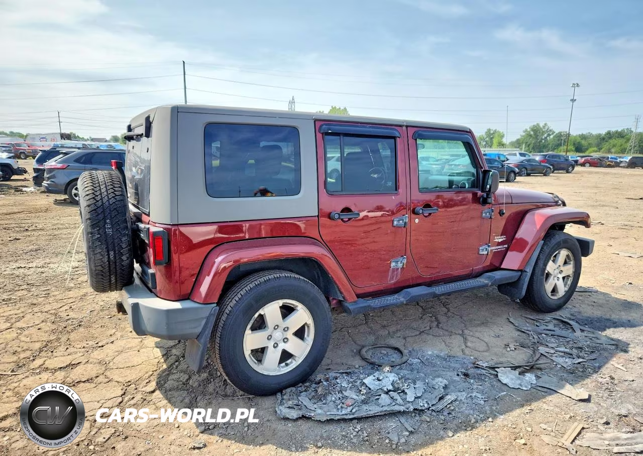 2008 Jeep Wrangler Unlimited Sahara VIN:1J8GA59188L614334 - 3