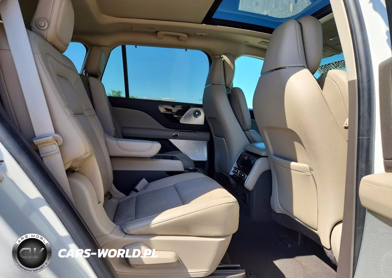 2020 Lincoln Aviator Reserve VIN:5LM5J7XC7LGL09819 - 11