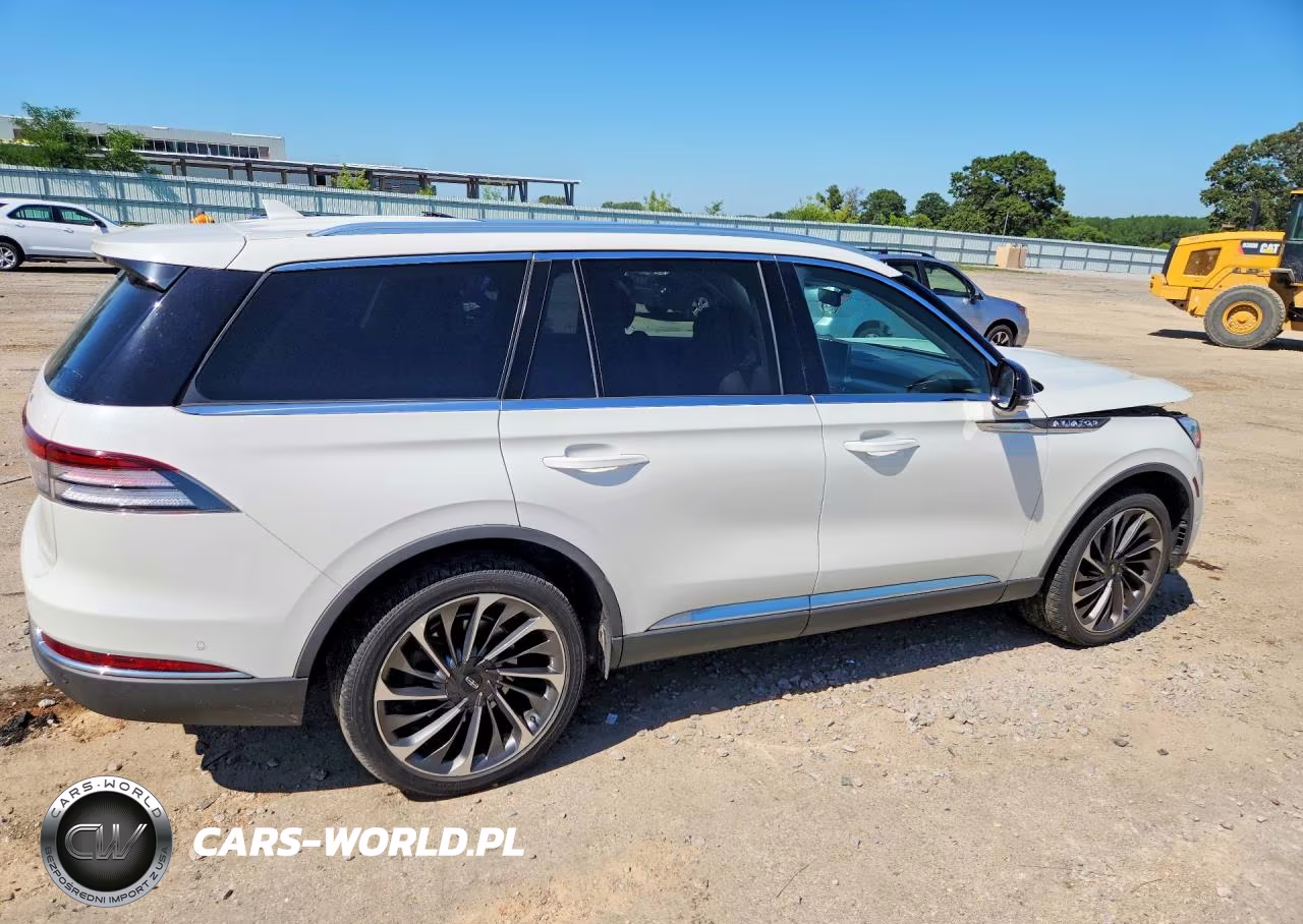 2020 Lincoln Aviator Reserve VIN:5LM5J7XC7LGL09819 - 3
