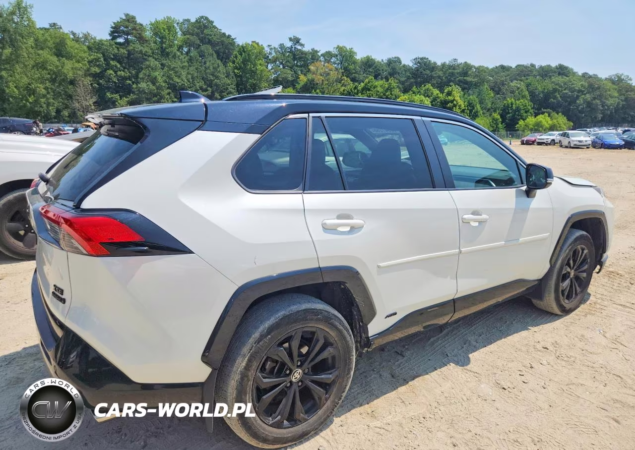 2022 Toyota Rav4 Xse VIN:4T3E6RFV5NU076988 - 3