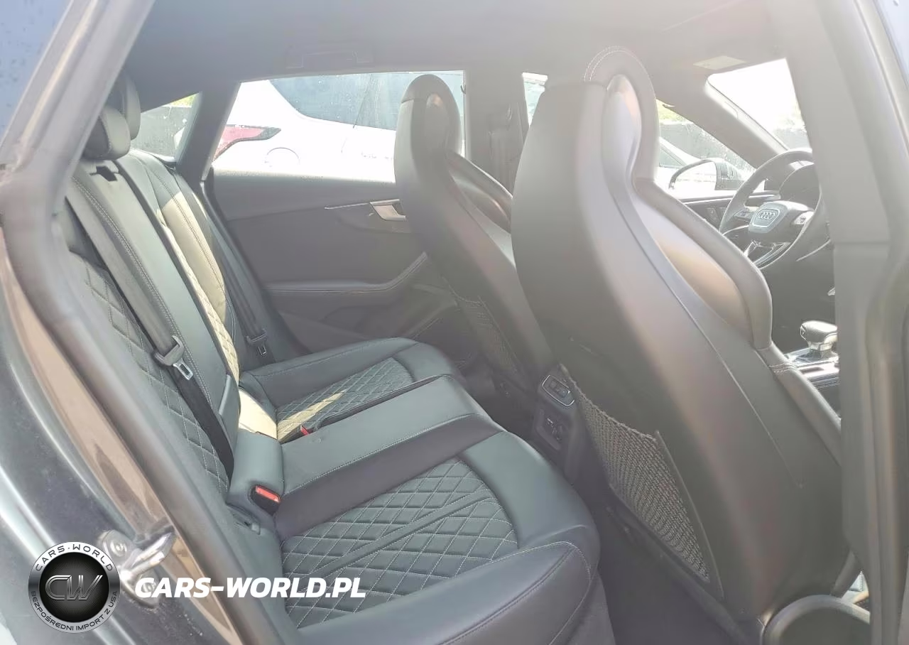 2024 Audi S5 Premium Plus VIN:WAUC4CF50RA047524 - 10